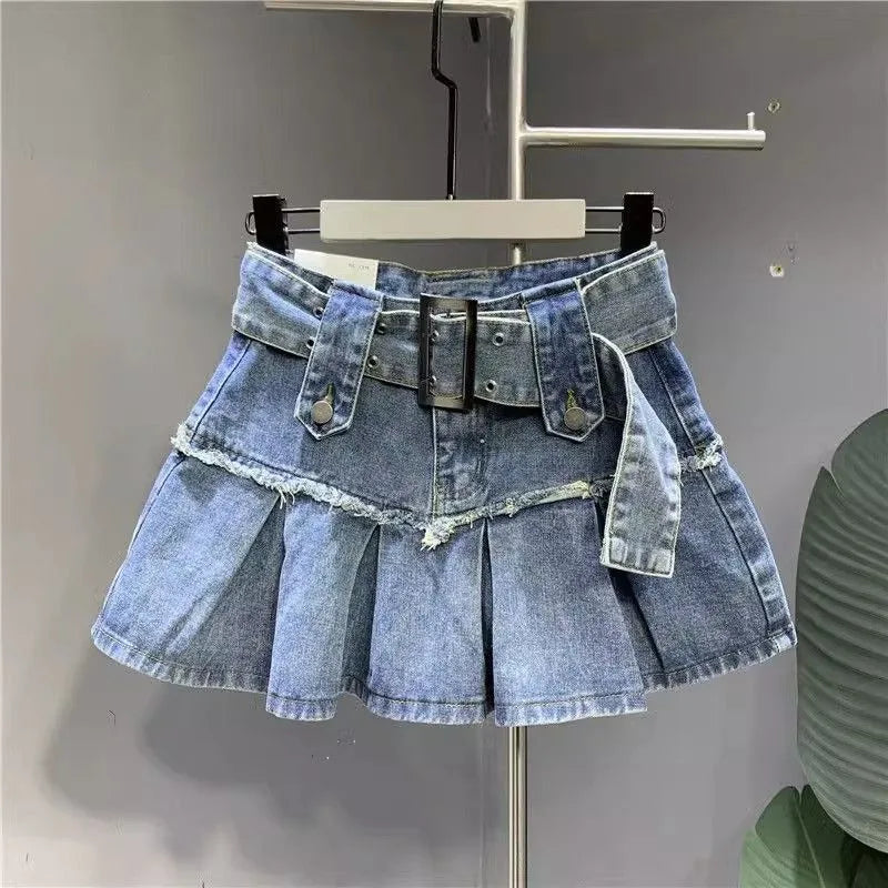 Vintage Light Blue Sweet Pleated Denim Skirt Women street/Baddie Fashion New Popular Slim A-shaped Half-length Hip Skirt